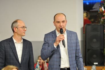 „Z tradycją i ze smakiem” w Ostrówku. Stoiska odwiedziły dziesiątki mieszkańców regionu